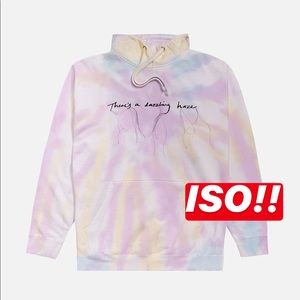 ISO TAYLOR SWIFT X STELLA HOODIE